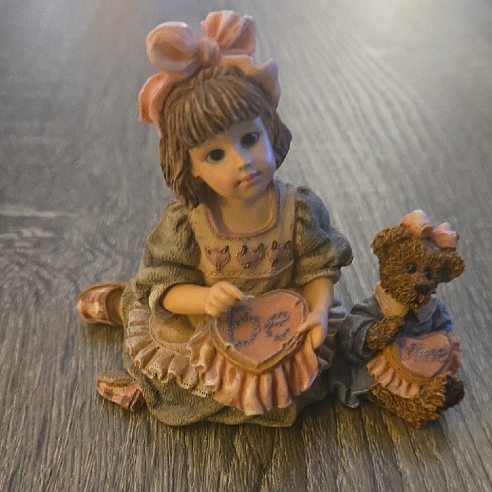Boyds Bears Pink and Gray Figurine